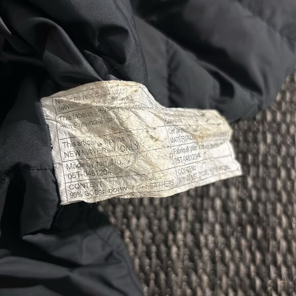 Lululemon Fluffin' Awesome Vest - Picture 5 of 7